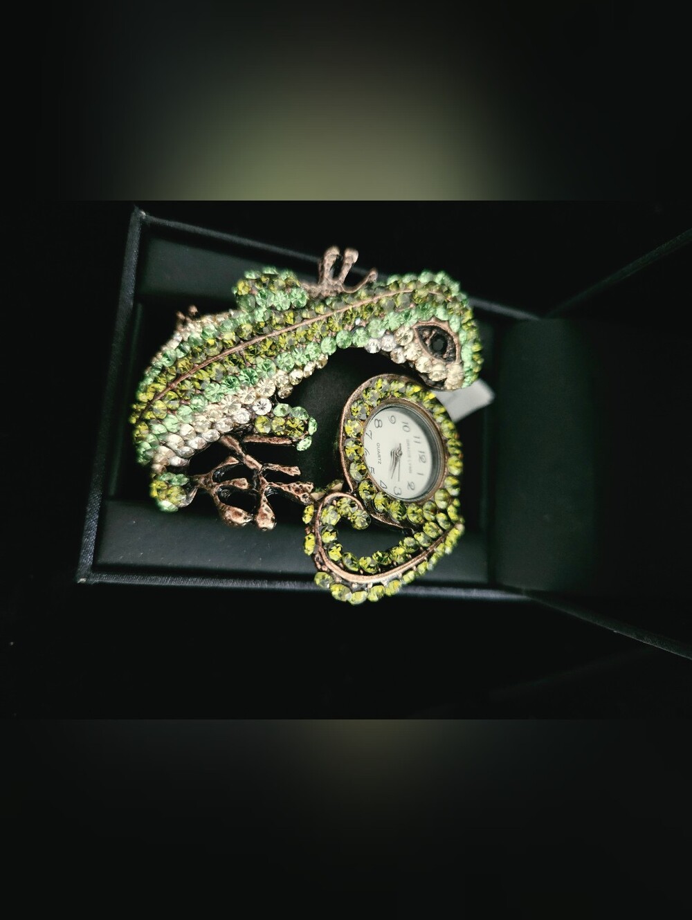 Gracie Lynn Rhinestone Hinged Gecko Watch